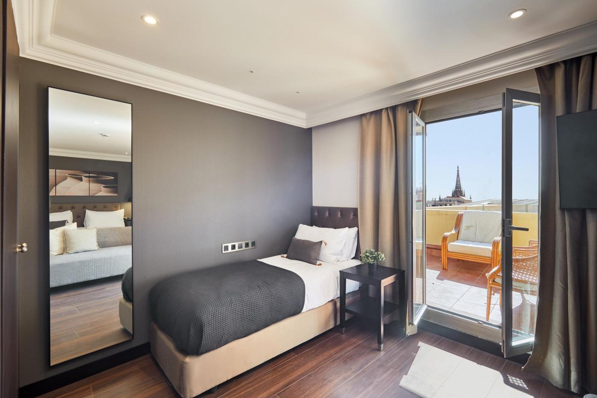 Hotel Cortes Rambla Barcelona Exteriör bild